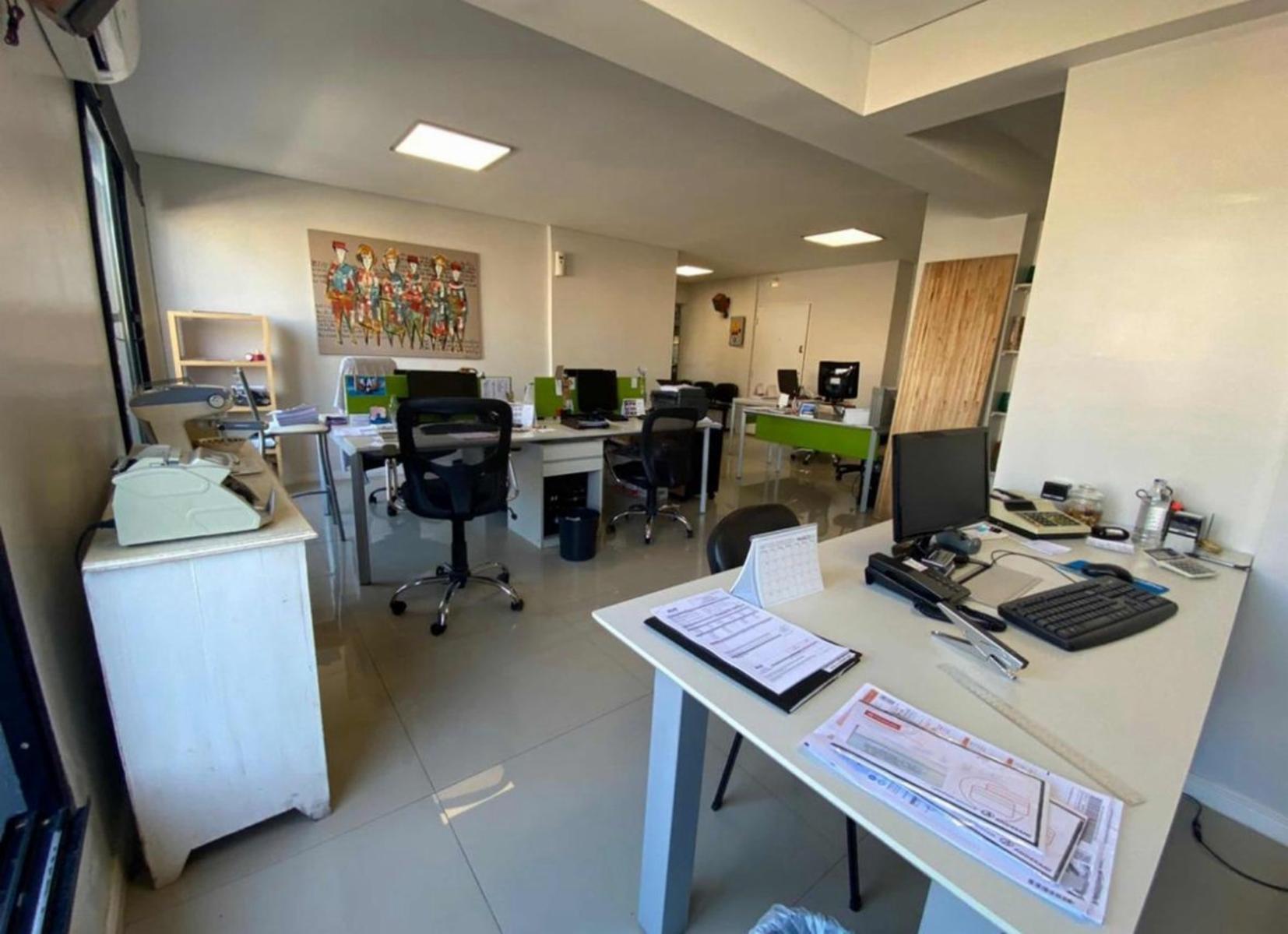 Oficina en venta pleno centro - 1