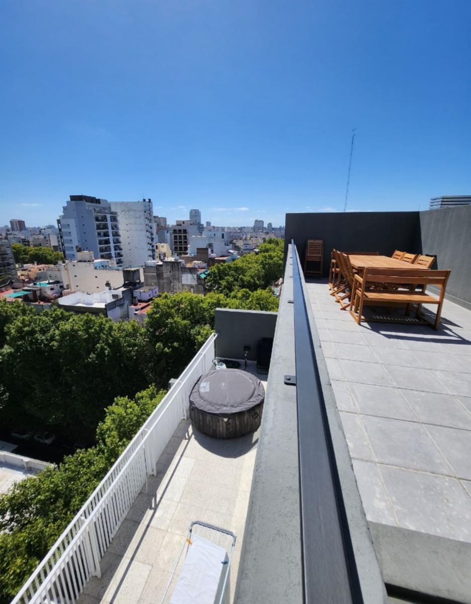 Triplex Nuevo Y De Diseño Con Terraza, Jacuzzi, Parrilla, Cochera Y Amueblado En Villa Crespo — foto 7