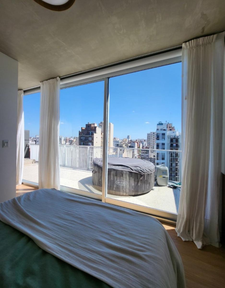 Triplex Nuevo Y De Diseño Con Terraza, Jacuzzi, Parrilla, Cochera Y Amueblado En Villa Crespo — foto 9
