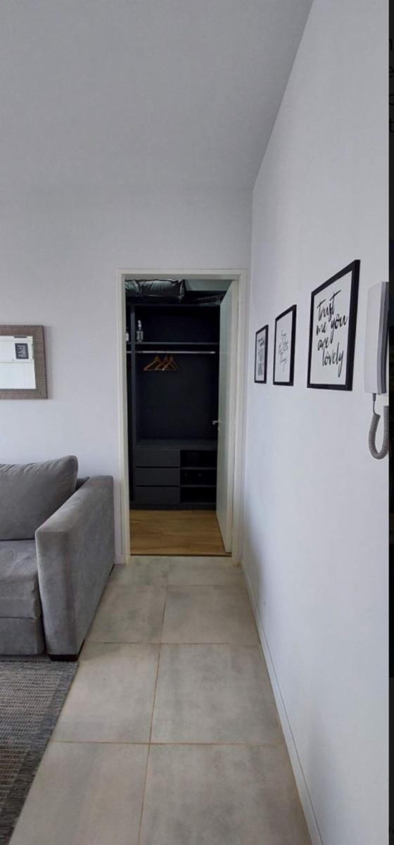 Hermoso Monoambiente Totalmente Amoblado — foto 6
