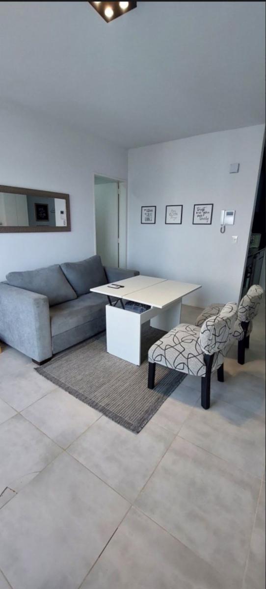 Hermoso Monoambiente Totalmente Amoblado — foto 8