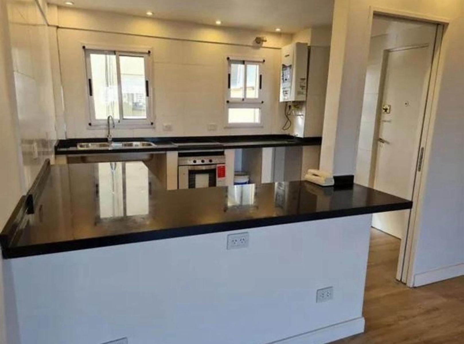 DUEÑO VENDE DEPARTAMENTO ADROGUE — foto 3