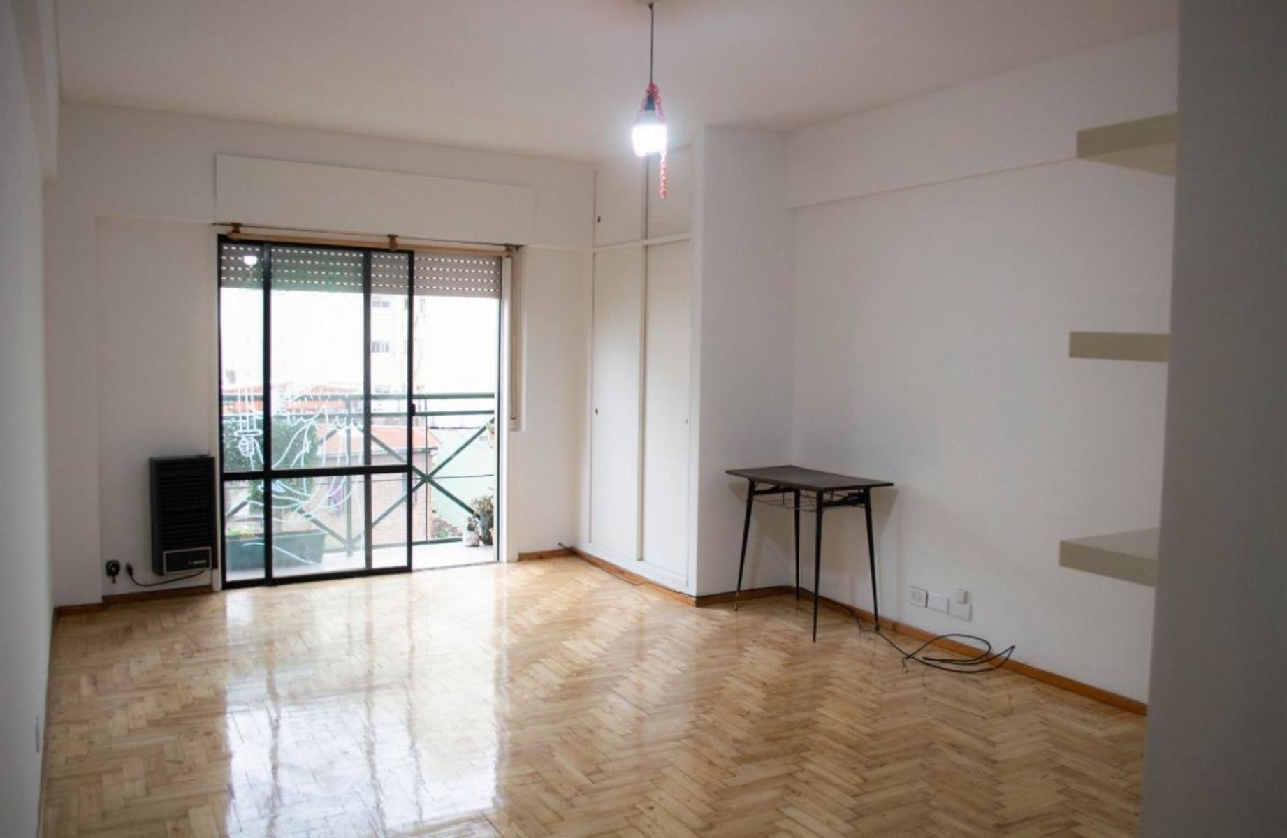 Departamento amplio y luminoso — foto 2
