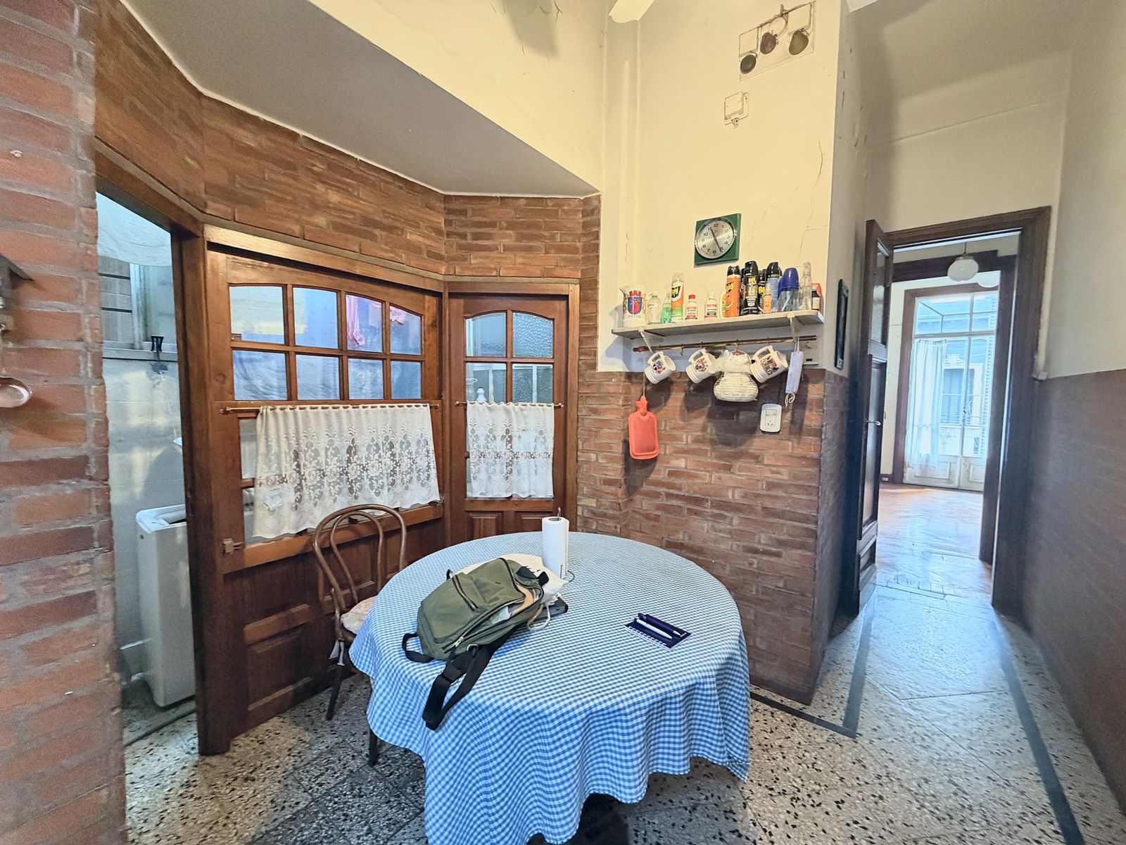Piso Al Frente 6 Ambientes C/balcón Balvanera - 27