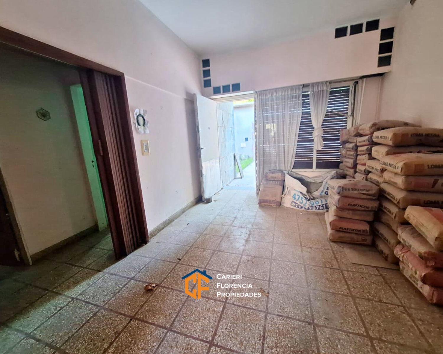 LOTE EN VENTA ZONA SAENZ PEÑA - 4