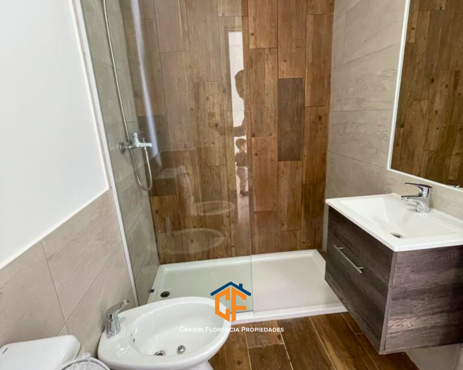 VENTA DE DEPARTAMENTO 2 AMBIENTES CON BALCÓN Y COCHERA EN JOSÉ LEÓN SUÁREZ — foto 5