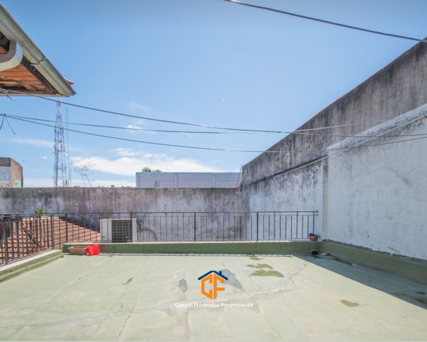 VENTA DE CASA DE 5 AMBIENTES CON PATIO Y TERRAZA, EN ZONA JOSÉ LEÓN SUÁREZ — foto 13