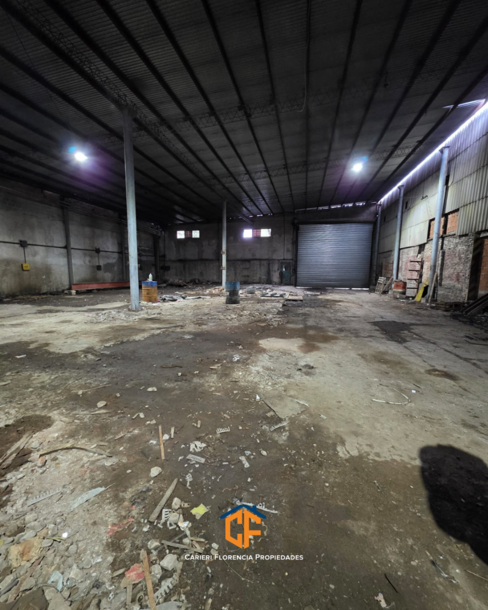 Amplio Galpón/lote En Venta Con Salida A Dos Calles, En Zona Villa Libertad — foto 5