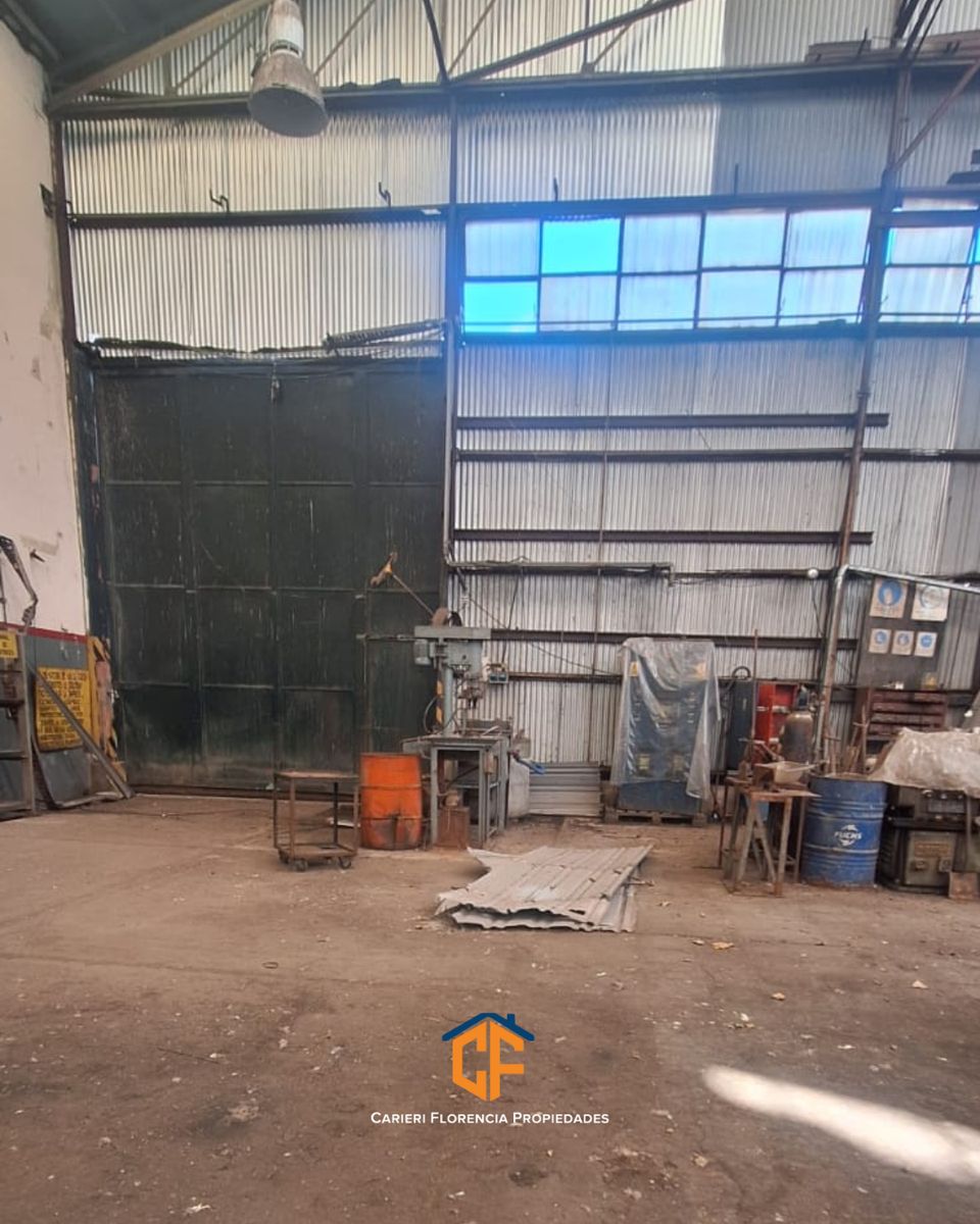Amplio Galpón/lote En Venta Con Salida A Dos Calles, En Zona Villa Libertad — foto 11