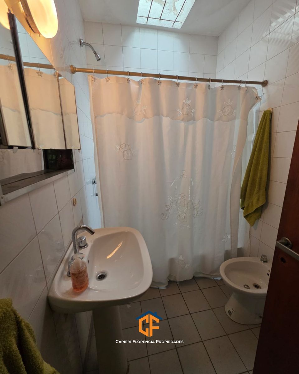 Amplio Galpón/depósito En Venta Excelente Zona Loma Hermosa - 13