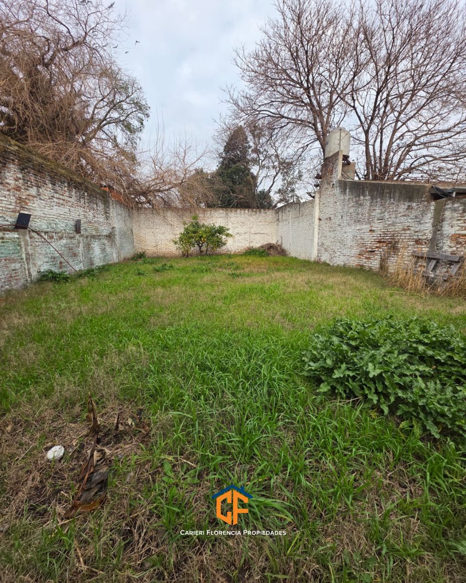 Amplio Galpón/depósito En Venta Excelente Zona Loma Hermosa - 21