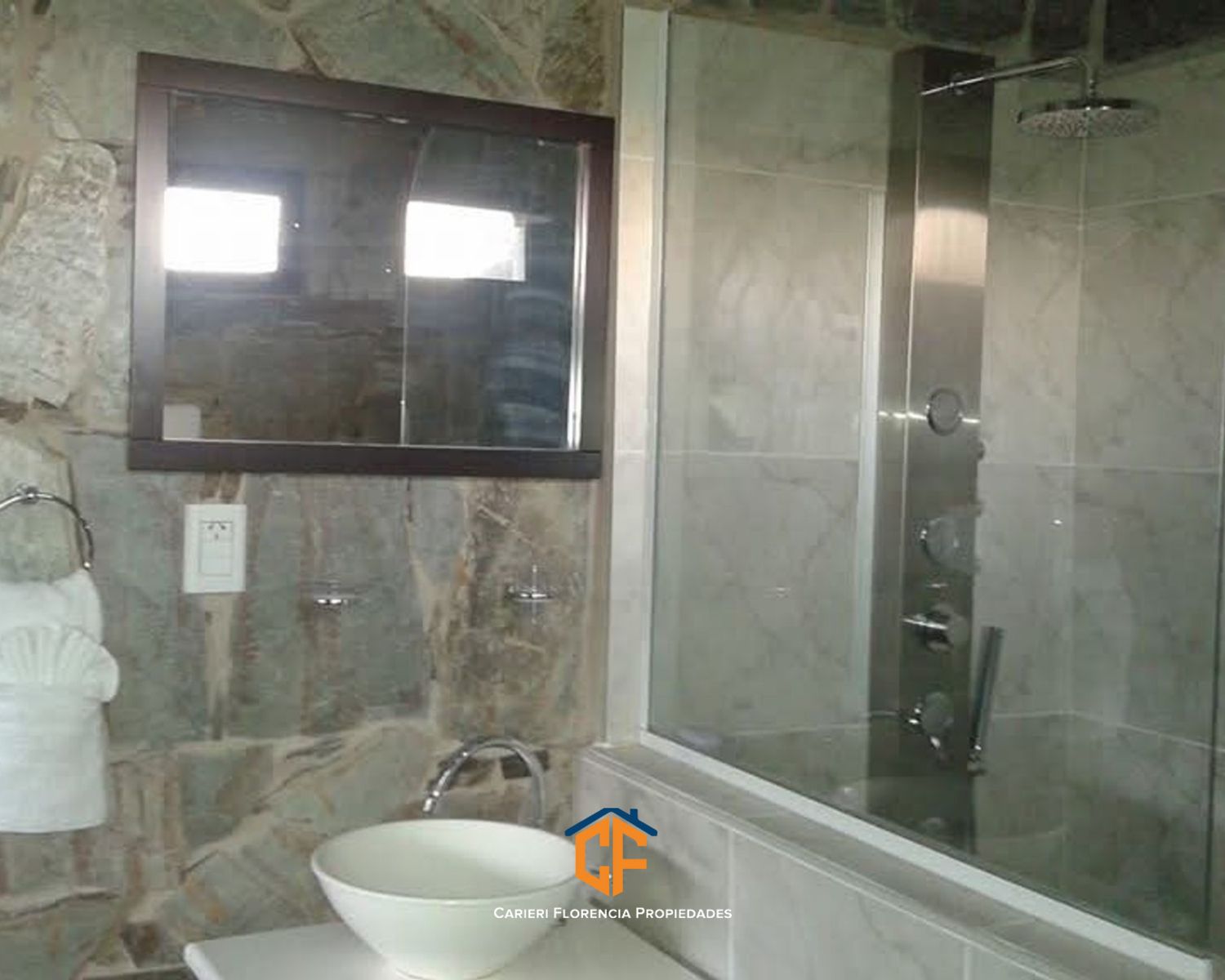 VENTA DE COMPLEJO DE CABAÑAS - 6