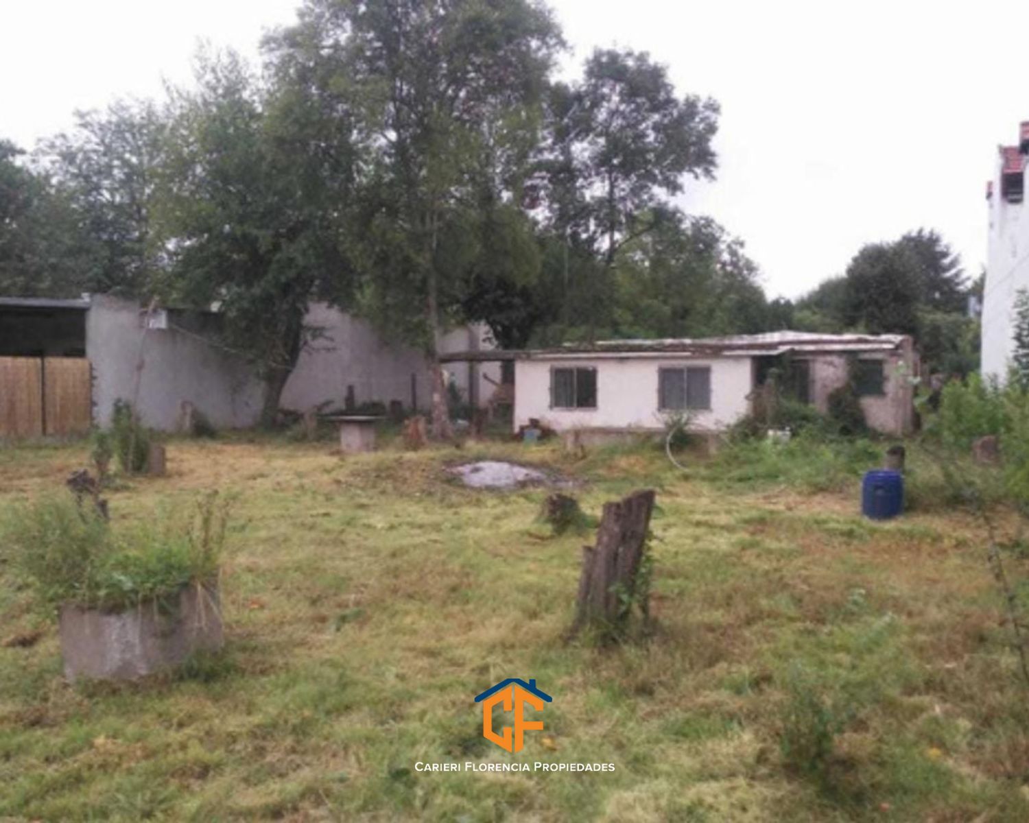 Centro De Fracción 800mts Con Casa A Reciclar En Manzanares, Pilar — foto 3