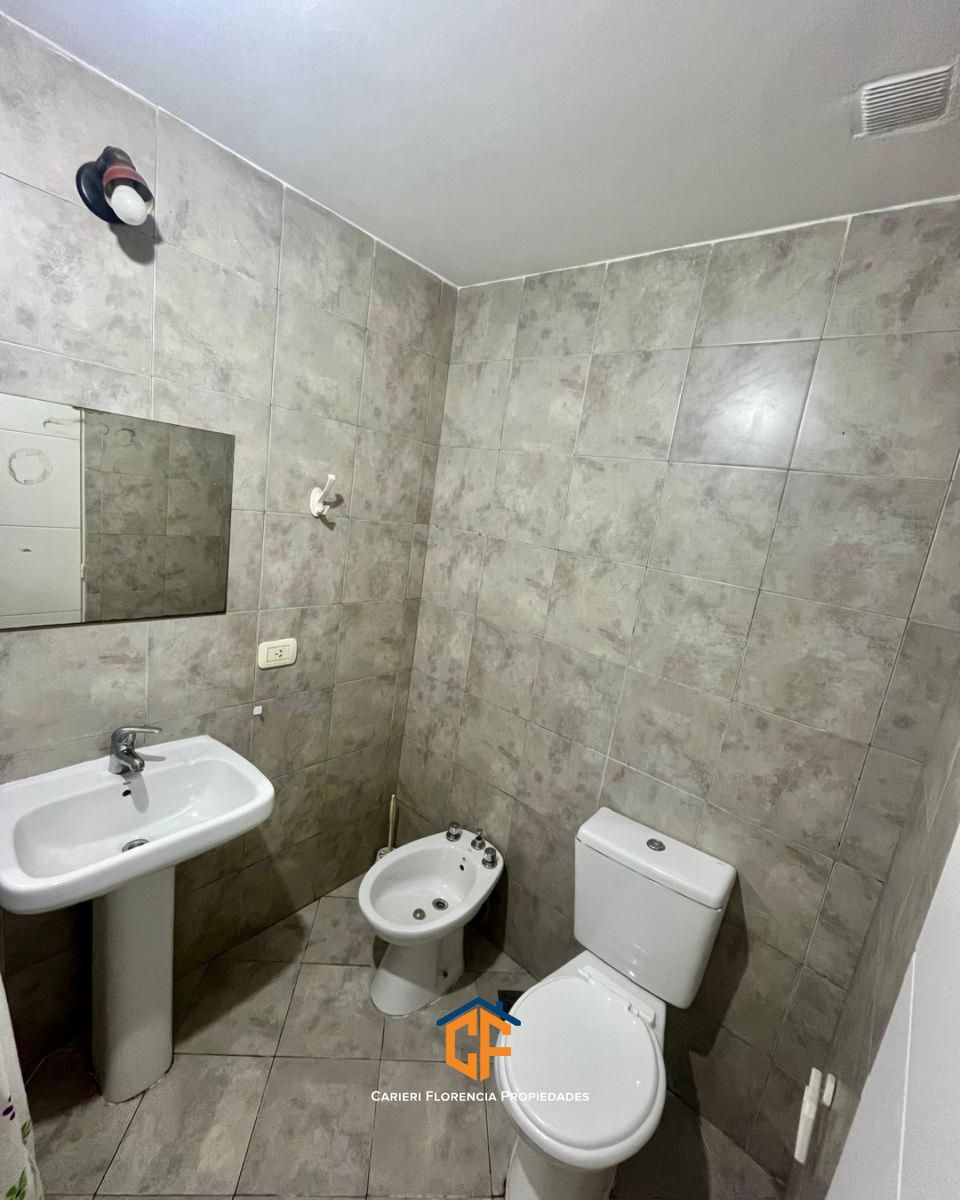 Venta De Amplio Departamento Monoambiente En Villa Lynch — foto 7
