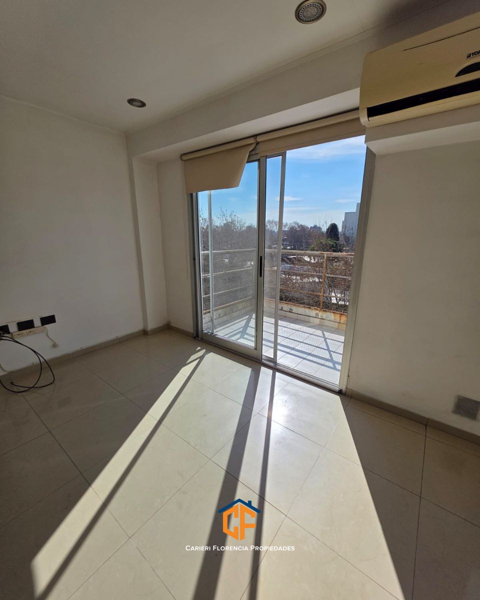 Venta Departamento Estilo Dúplex 3 Ambientes, Apto Crédito, En Centro DeSan Martín — foto 4