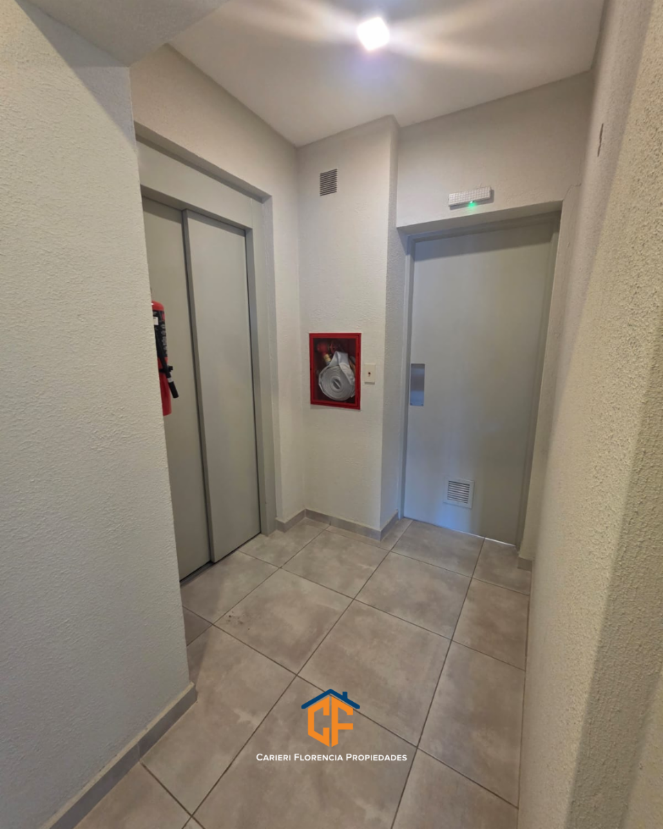 Departamento 2 Ambientes Con Balcón Y Detalles De Categoría En ElCentroDe San Martín — foto 12