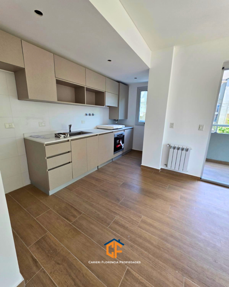 Venta De Departamento 2 Ambientes Con Balcon Super Luminoso EnElCentroDe San Martin — foto 3