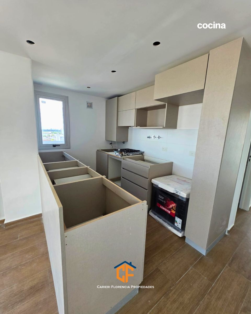 Departamento 4 Ambientes Con Amplio Balcón En El Corazón De San Martín — foto 4