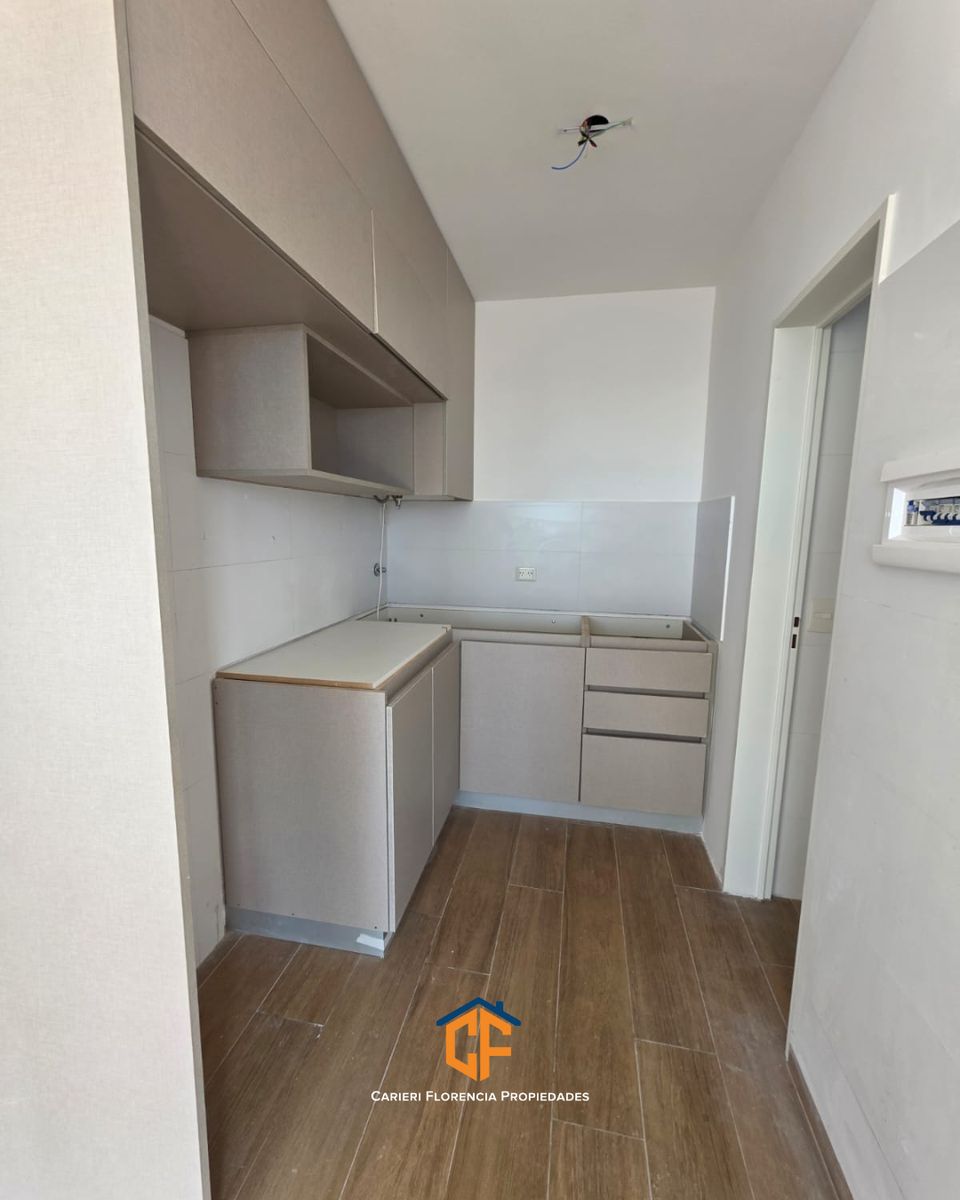 Departamento 3 ambientes en venta con terraza, parrilla, jacuzziyquincho en Centro de San Martín — foto 4