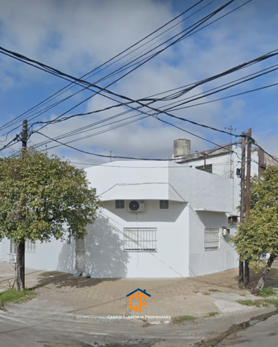 Venta De Ph 2 Ambientes, Ideal Inversión, En Centro De Billinghurst