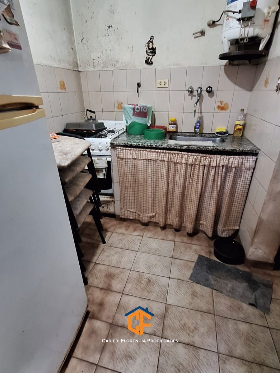 Casa En Lote Con 3 Locales Al Frente En 3 De Febrero — foto 5