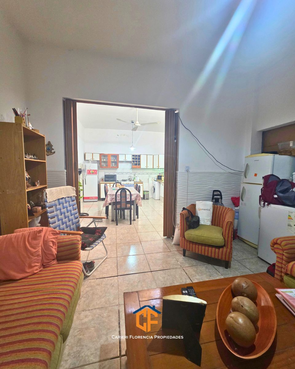 Excelente PH Multifamiliar con Patio y Terraza Propia en San Martín — foto 12