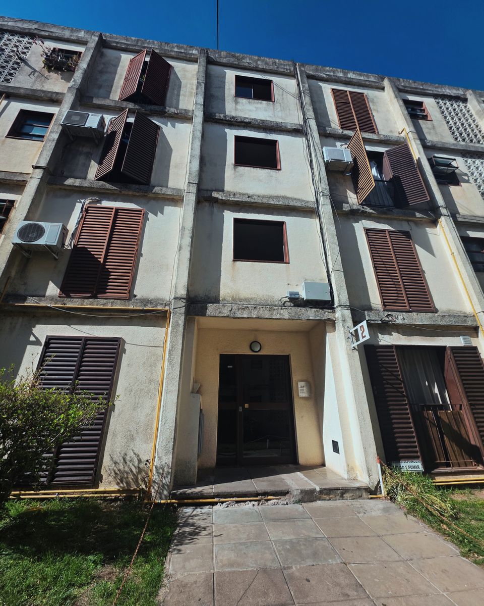Venta De Departamento 4 Ambientes Con Cochera Libre Y Lavadero En San Martin - 15