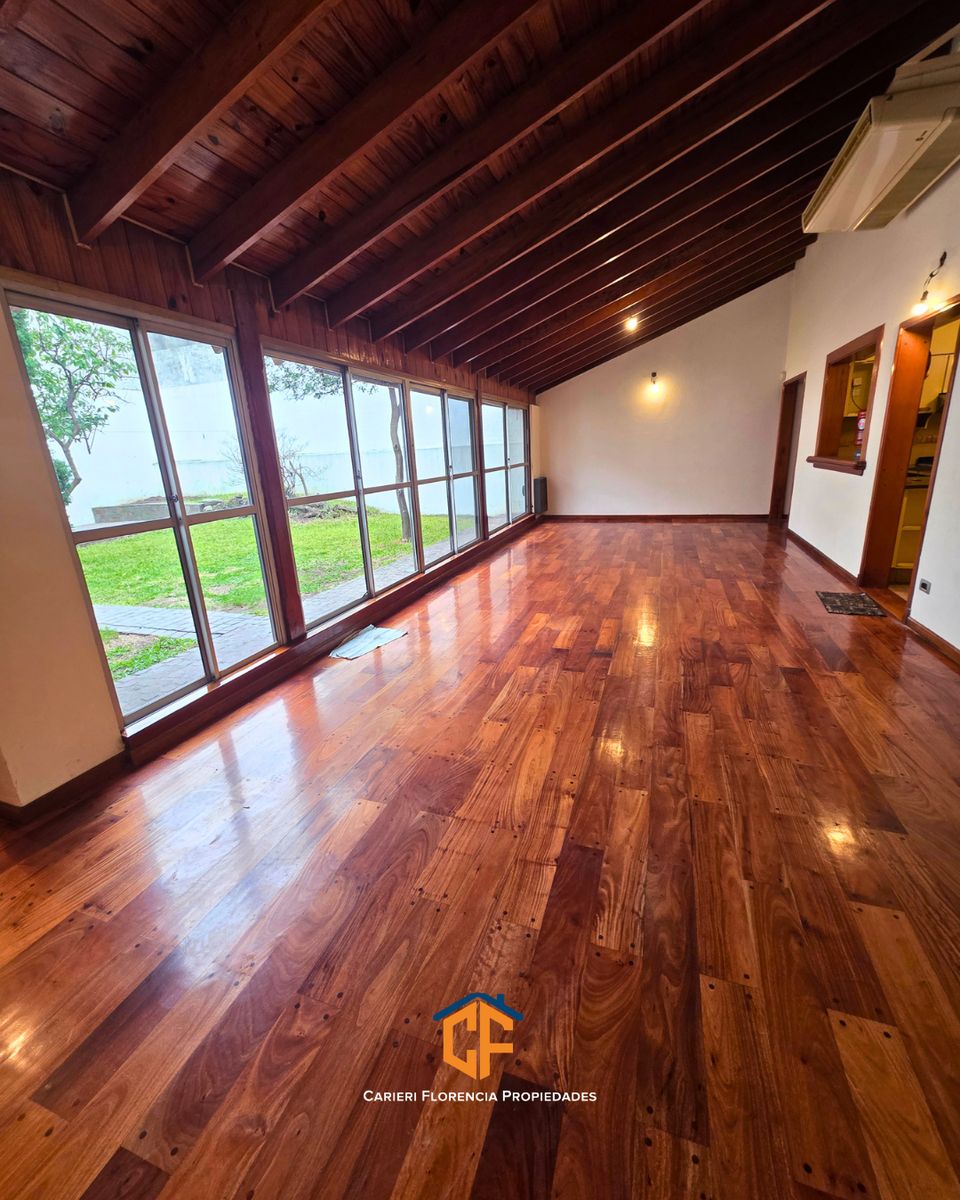 HERMOSA CASA 5 AMBIENTES EN VENTA CON PATIO, PARRILLA Y QUINCHO, EN EXCELENTE ESTADO - 7