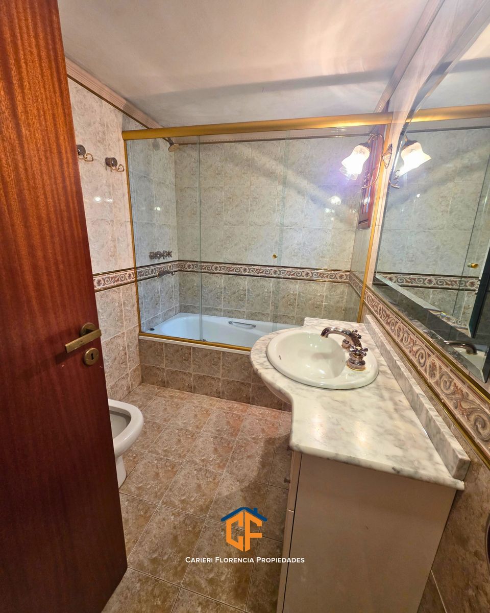 HERMOSA CASA 5 AMBIENTES EN VENTA CON PATIO, PARRILLA Y QUINCHO, EN EXCELENTE ESTADO - 19