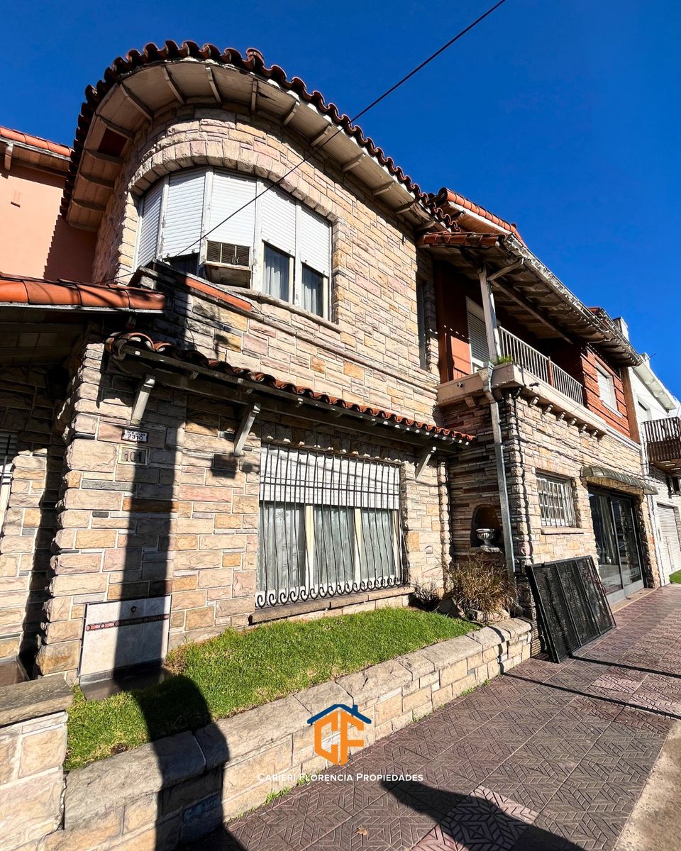 CASA 4 AMBIENTES EN VENTA MAS LOCAL COMERCIAL EN ESQUINA CON TERRAZA Y PARRILLA | SAN MARTÍN - 3