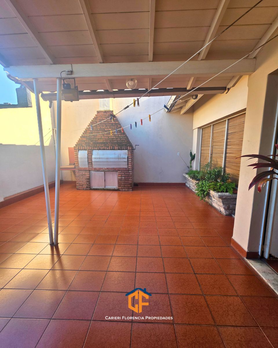 CASA 4 AMBIENTES EN VENTA MAS LOCAL COMERCIAL EN ESQUINA CON TERRAZA Y PARRILLA | SAN MARTÍN - 19