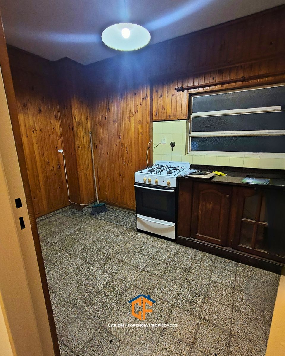 DEPARTAMENTO 3 AMBIENTES EN VENTA CON EXCELENTE LUMINOSIDAD EN CENTRO DE SAN MARTIN - 3