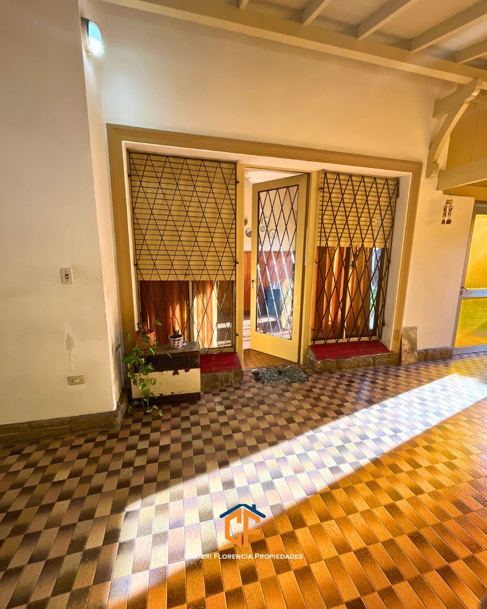 GRAN CASA EN LOTE PROPIO EN VENTA EN UNA DE LAS ZONAS MAS BUSCADAS DE SAN ANDRES - 13