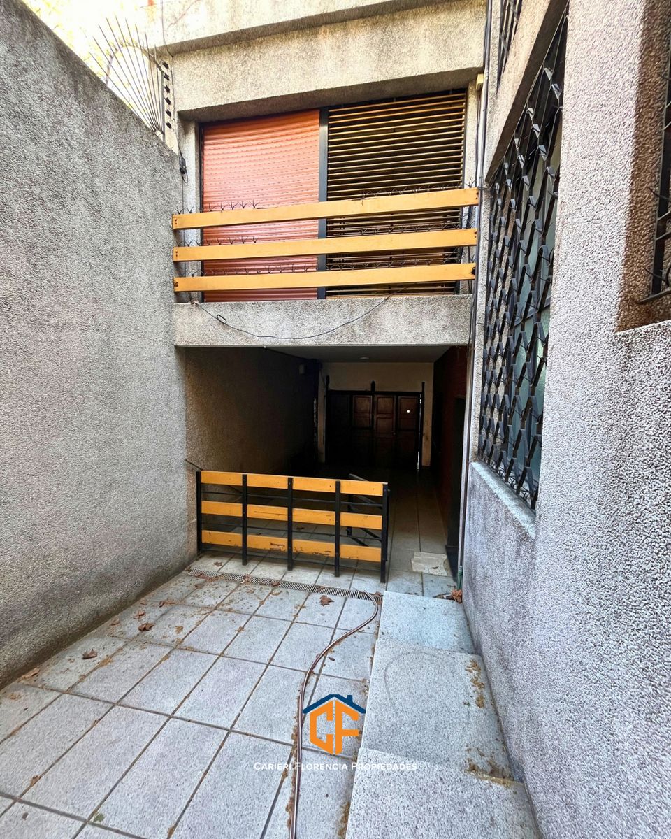 CASA 7 AMBIENTES EN VENTA EN SAN MARTIN CENTRO CON AMPLIO JARDIN Y PILETA - 18