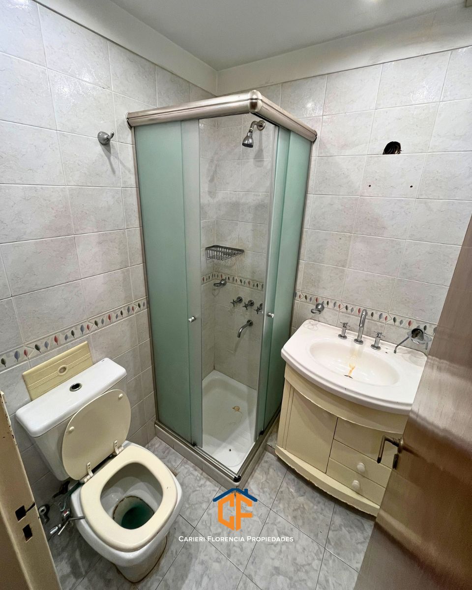 CASA 7 AMBIENTES EN VENTA EN SAN MARTIN CENTRO CON AMPLIO JARDIN Y PILETA - 27