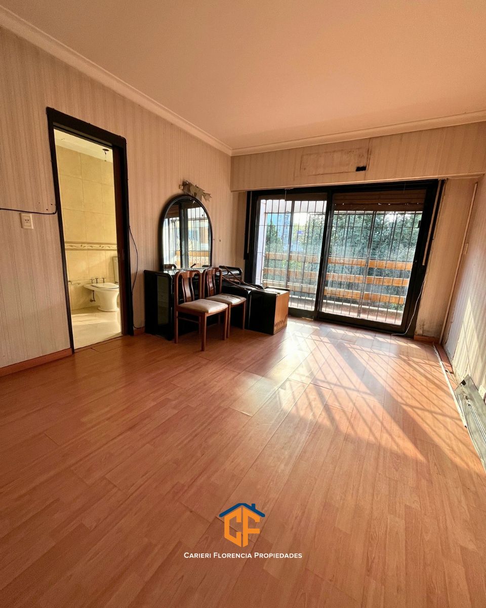 CASA 7 AMBIENTES EN VENTA EN SAN MARTIN CENTRO CON AMPLIO JARDIN Y PILETA - 29