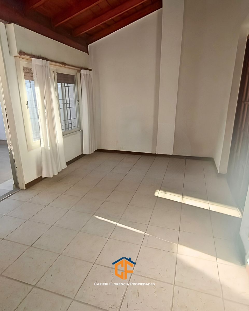 DEPARTAMENTO 2 AMBIENTES EN VENTA CON PATIO Y PARRILLA EN SAN MARTIN — foto 2