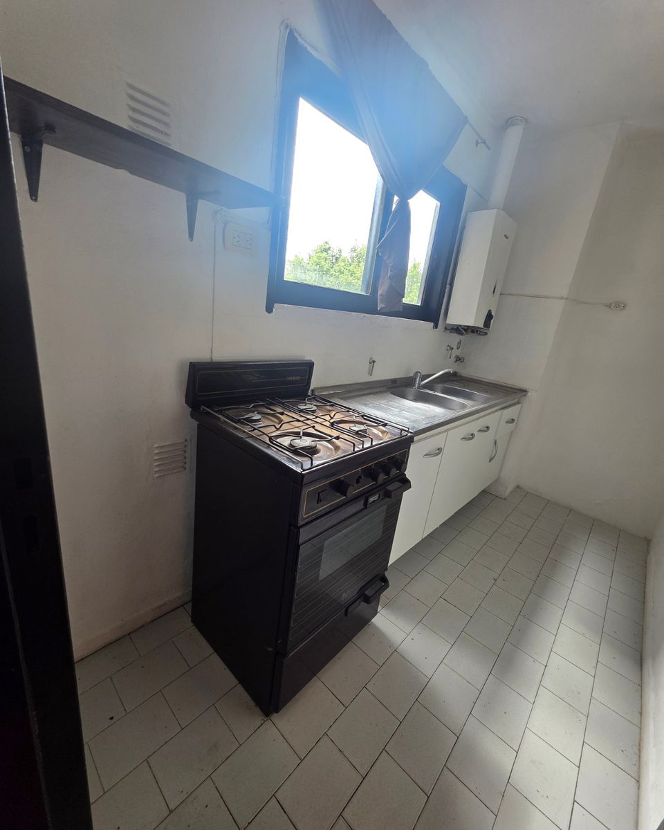MONOAMBIENTE EN VENTA CON COCINA INDEPENDIENTE EN CENTRO DE SAN MARTIN - 7