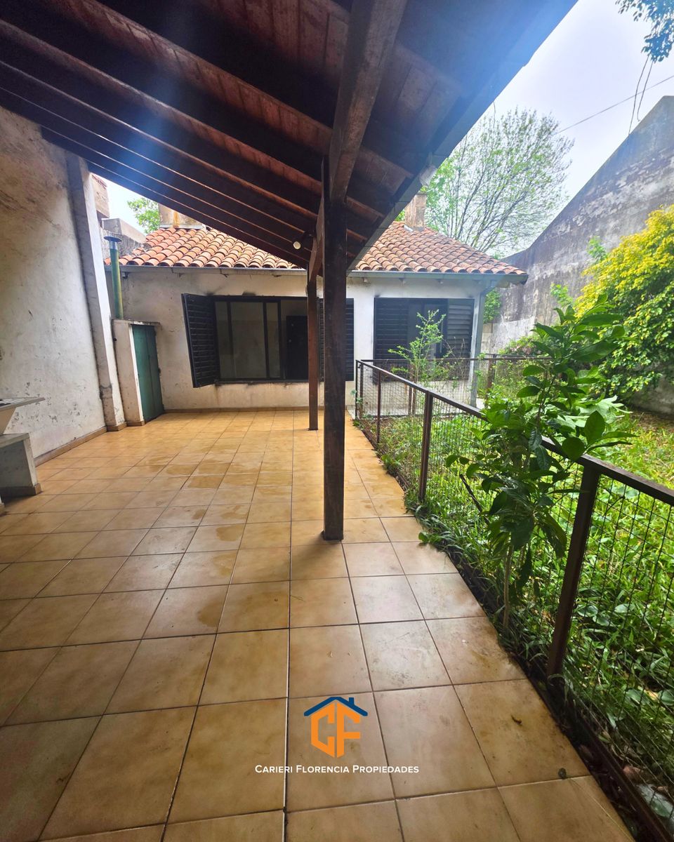 CASA 2 AMBIENTES EN VENTA CON JARDÍN Y QUINCHO EN VILLA BALLESTER - 16