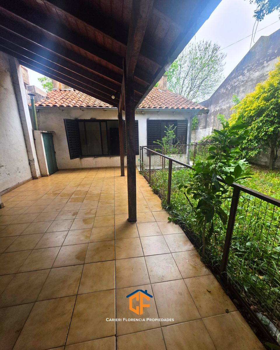 CASA 2 AMBIENTES EN VENTA CON JARDÍN Y QUINCHO EN VILLA BALLESTER - 19