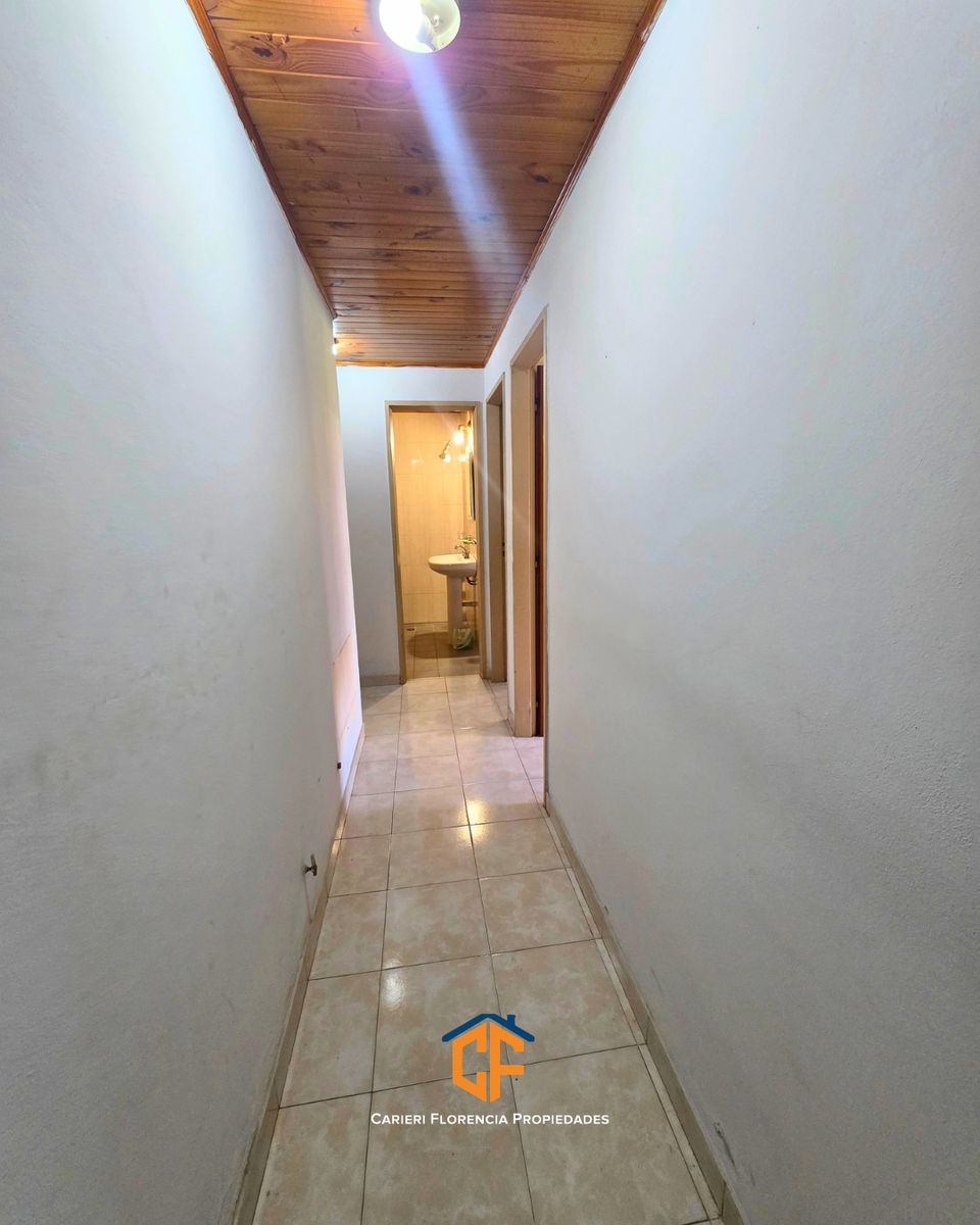 CASA DE 4 AMBIENTES EN VENTA CON JARDÍN, PLAYROOM Y COCHERA EN MARTÍN CORONADO - 6