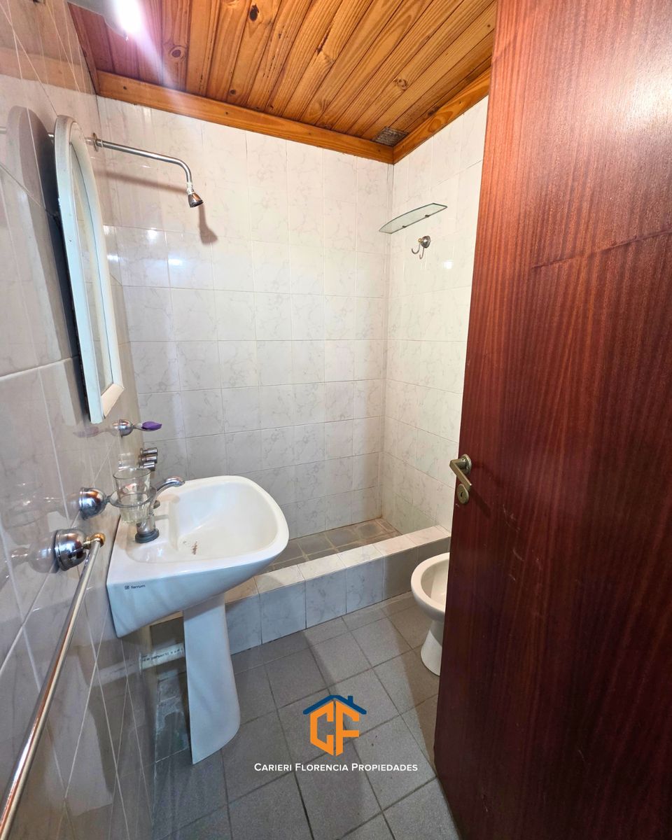 CASA DE 4 AMBIENTES EN VENTA CON JARDÍN, PLAYROOM Y COCHERA EN MARTÍN CORONADO - 12