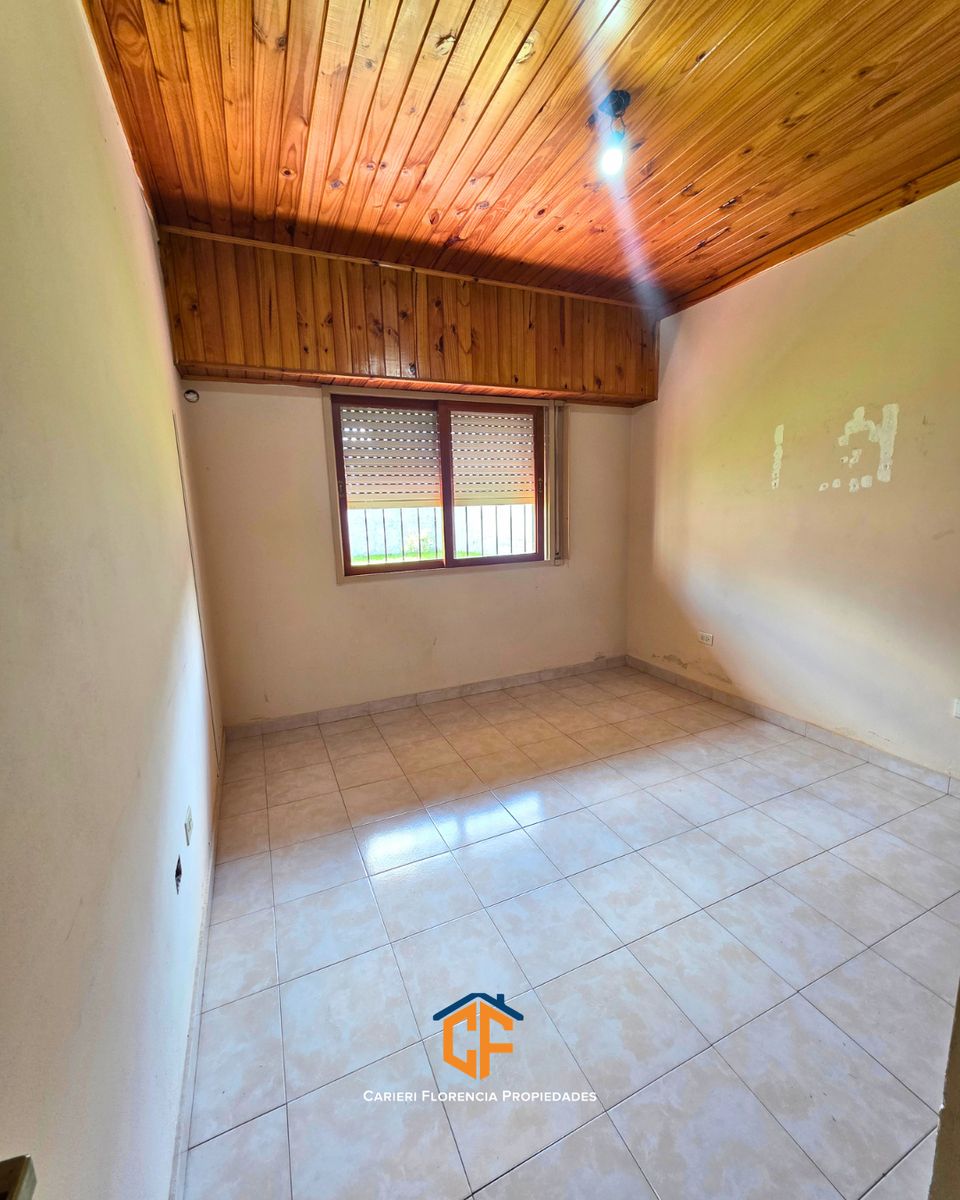 CASA DE 4 AMBIENTES EN VENTA CON JARDÍN, PLAYROOM Y COCHERA EN MARTÍN CORONADO - 13