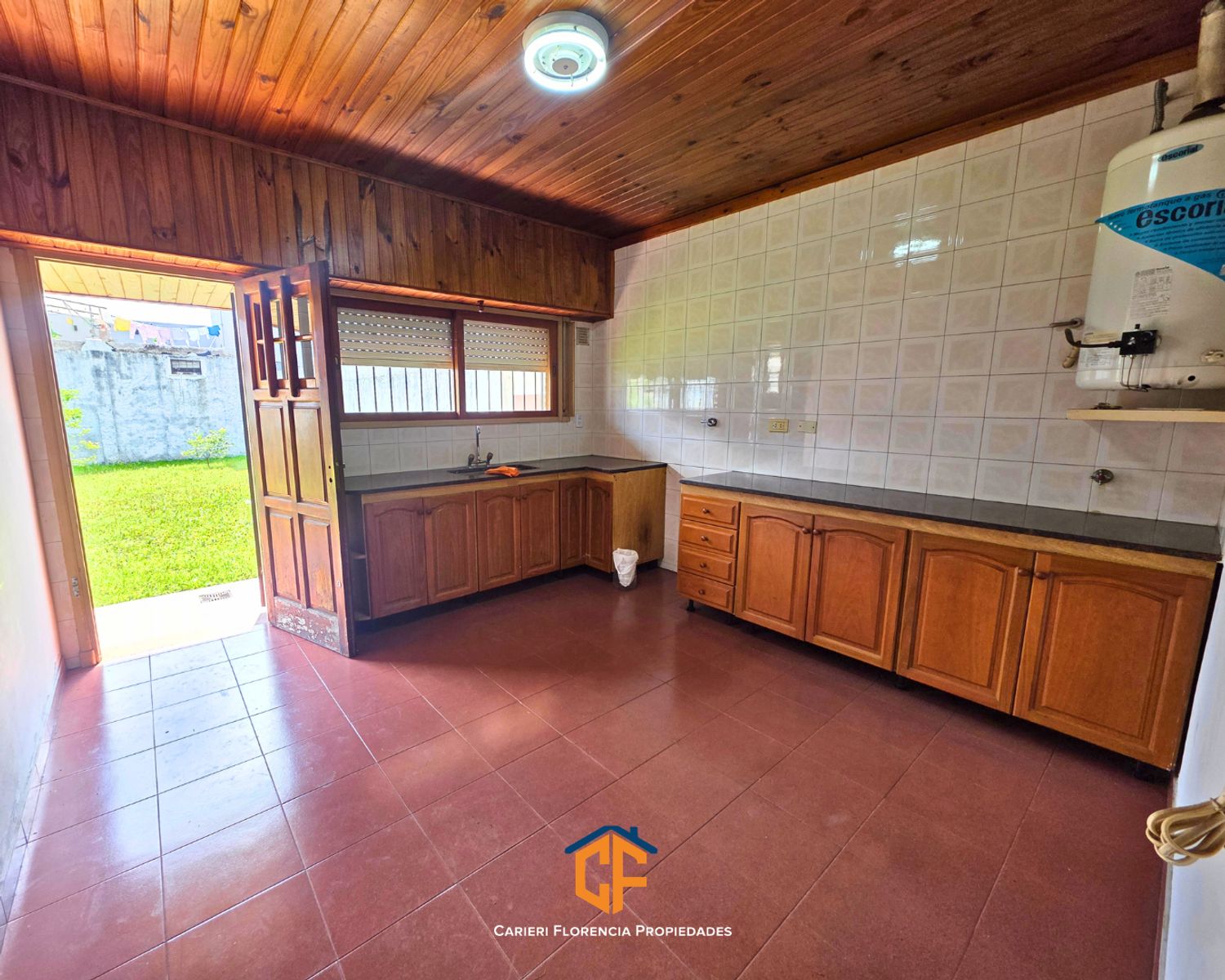 CASA DE 4 AMBIENTES EN VENTA CON JARDÍN, PLAYROOM Y COCHERA EN MARTÍN CORONADO - 16