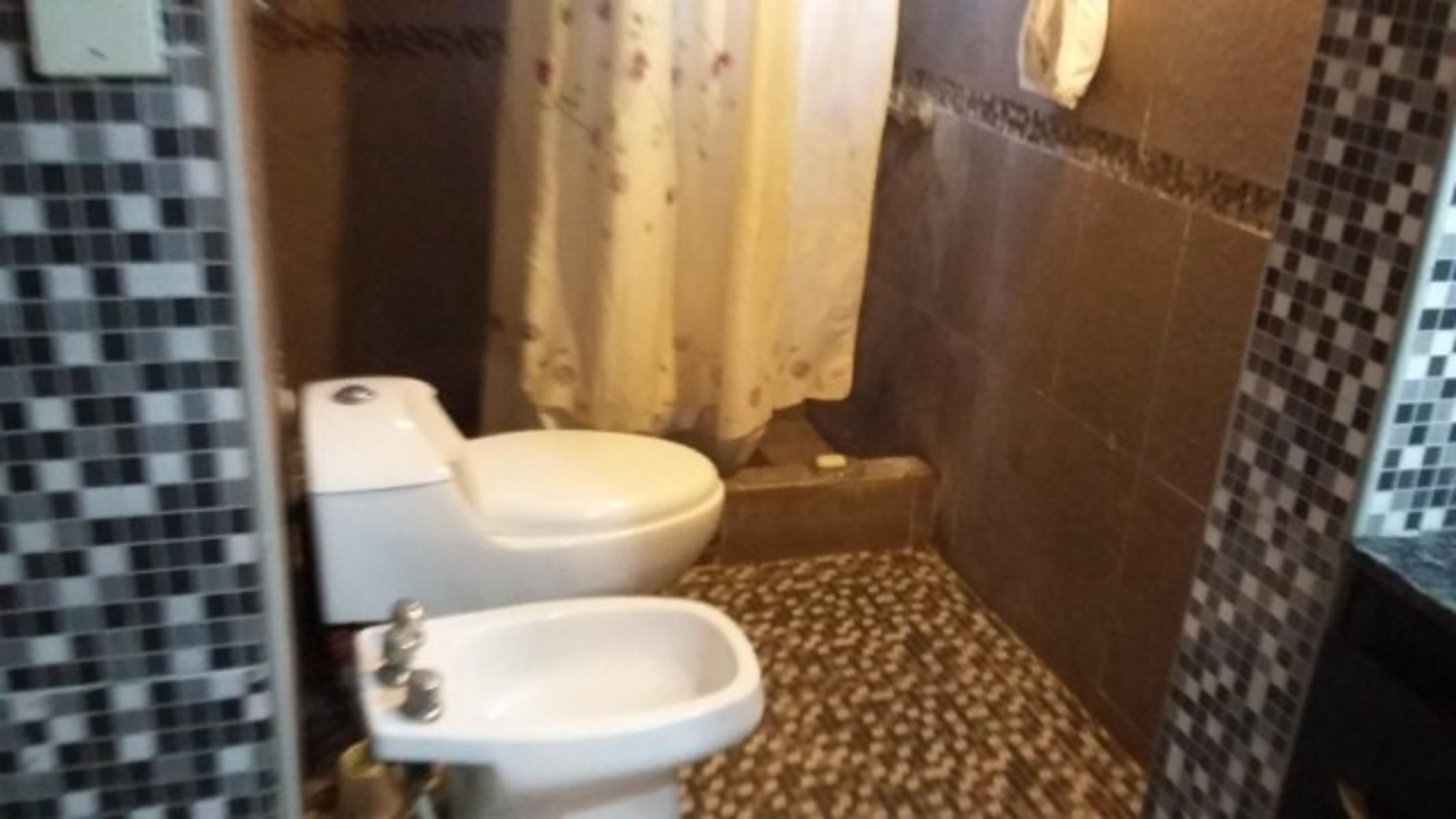 CASA CON 3 DORMITORIOS A UNA CUADRA DE PTE PERON — foto 11