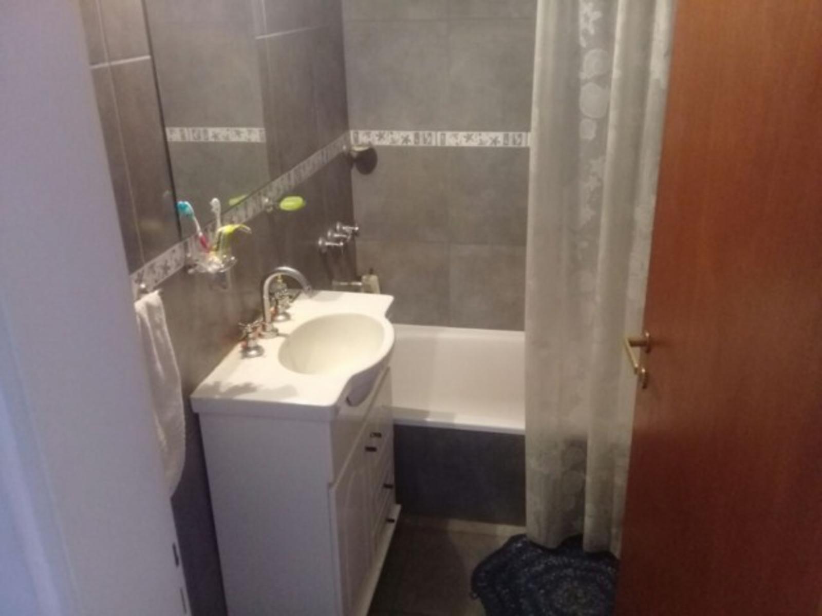 Dpto de 2 ambientes a media cuadra de Perón — foto 2