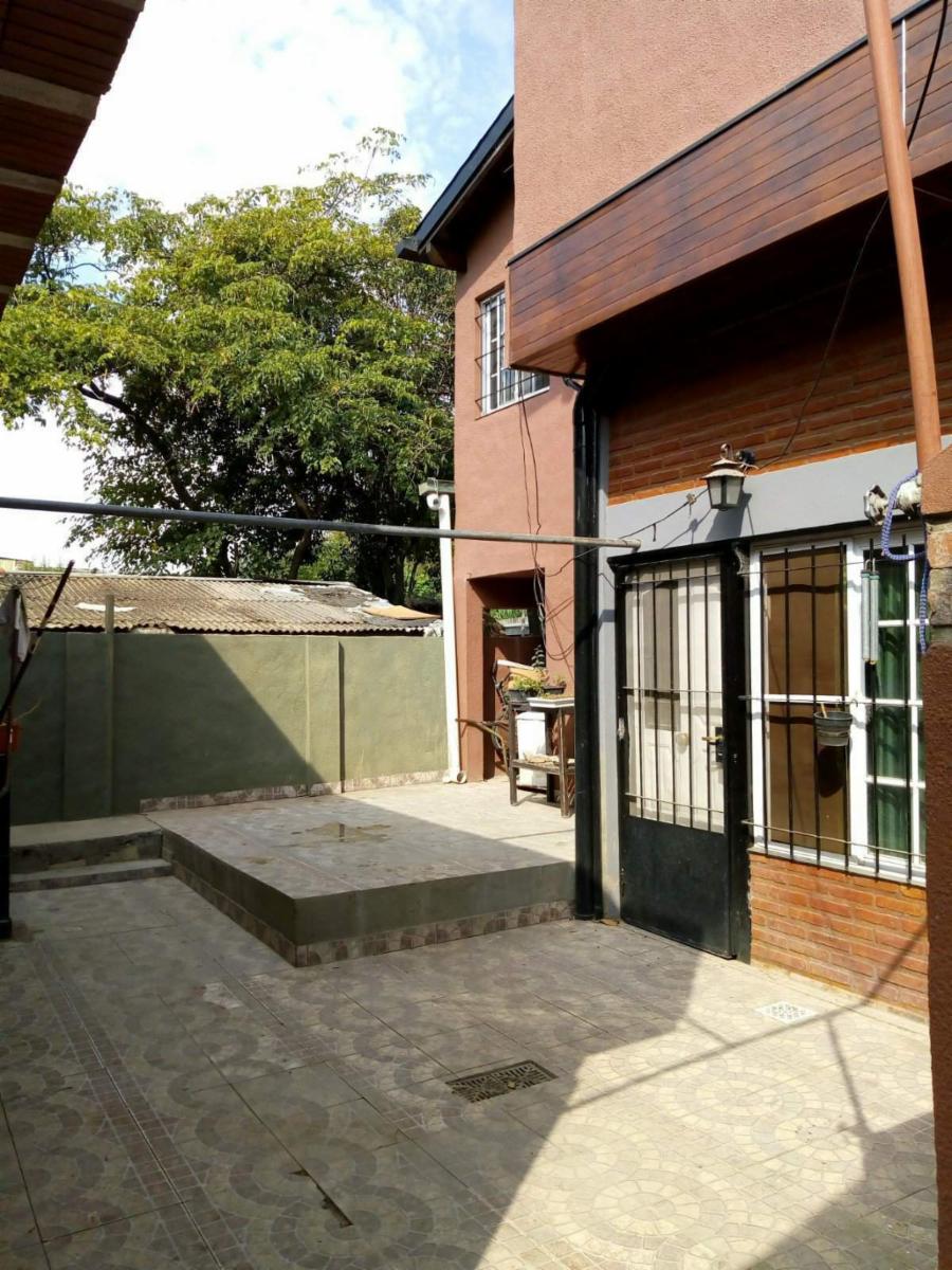 3 CASAS A 6 CUADRAS DE ESTACIÓN J. C. PAZ — foto 3