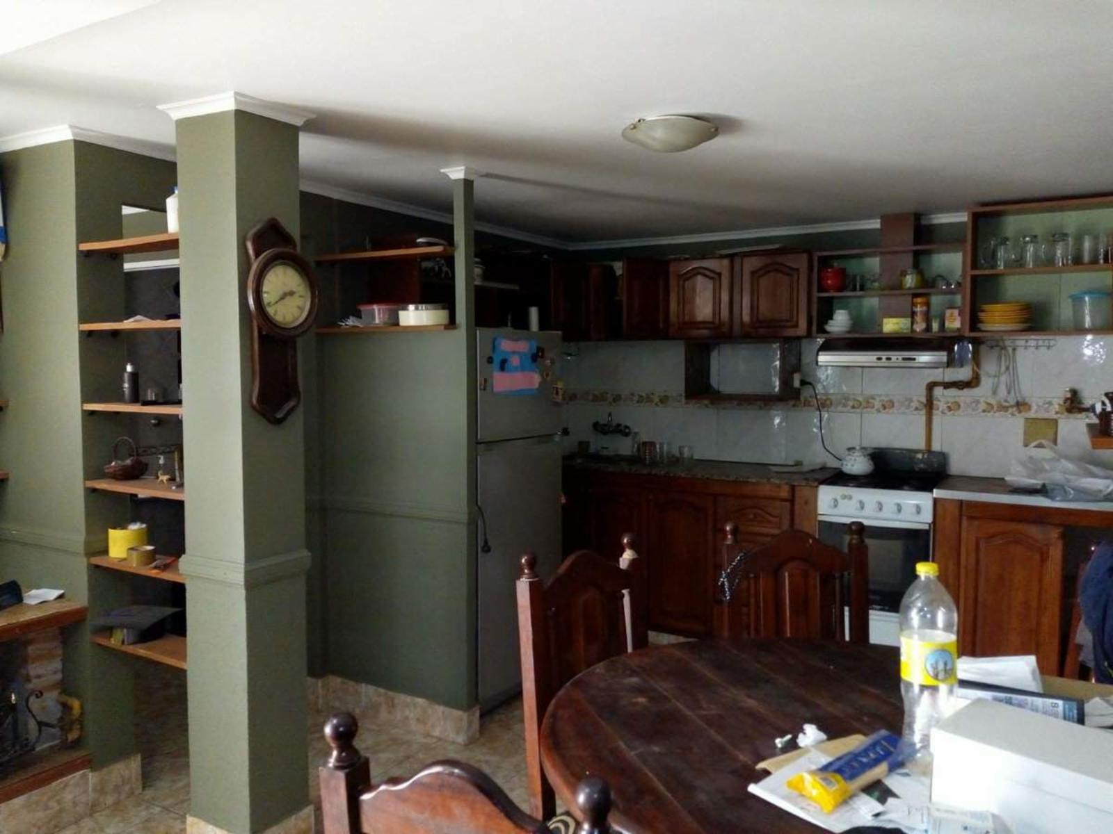 3 CASAS A 6 CUADRAS DE ESTACIÓN J. C. PAZ — foto 6