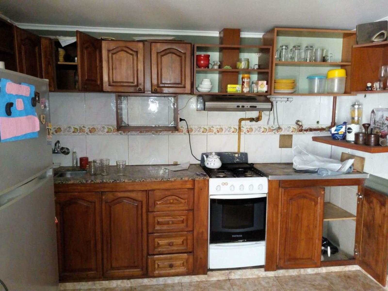 3 CASAS A 6 CUADRAS DE ESTACIÓN J. C. PAZ — foto 8