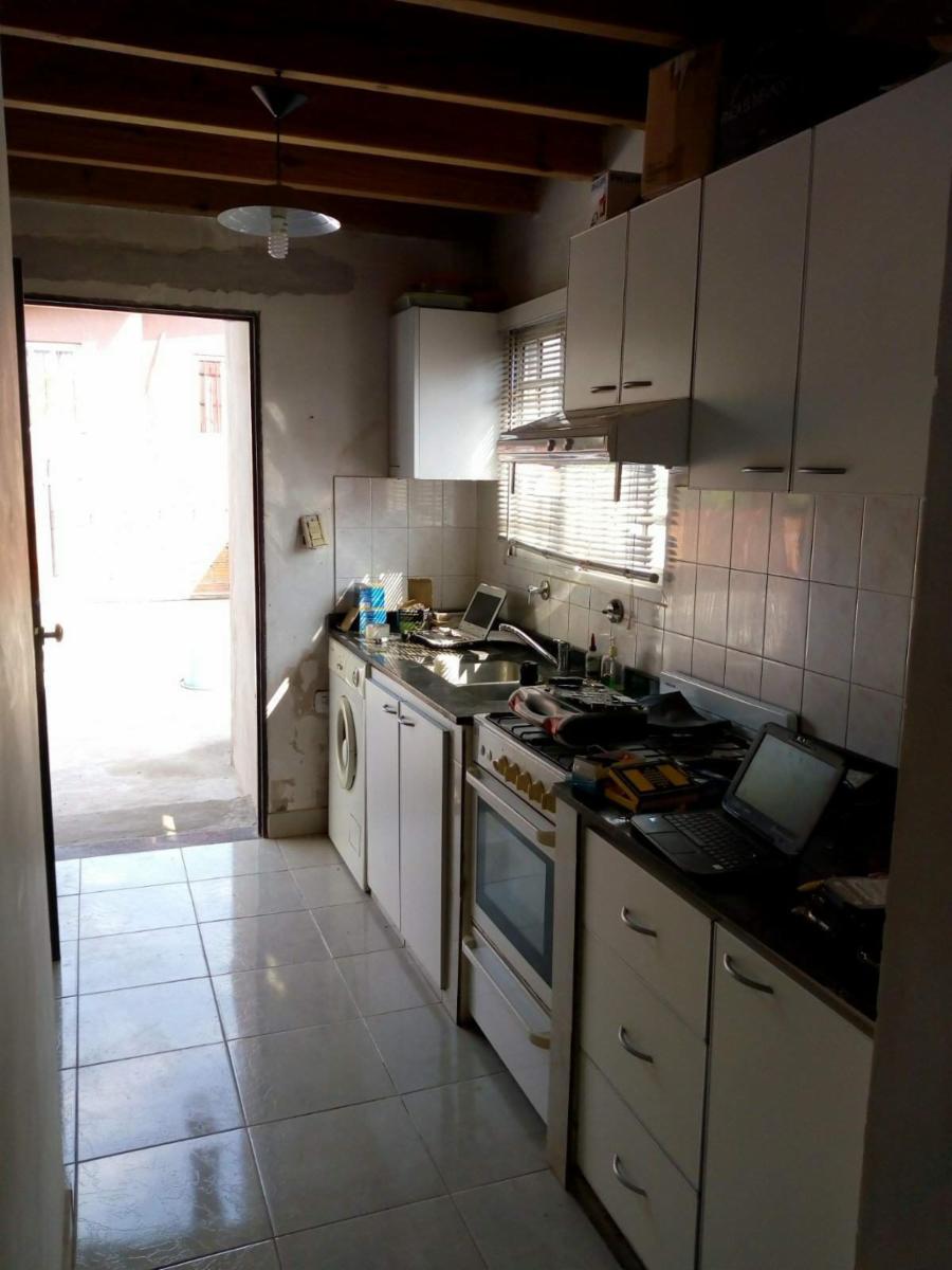3 CASAS A 6 CUADRAS DE ESTACIÓN J. C. PAZ — foto 15